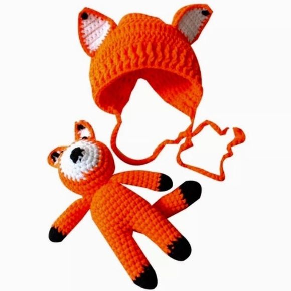 FOX Crochet Knit Baby Hat Gift Set - Picture 2 of 5